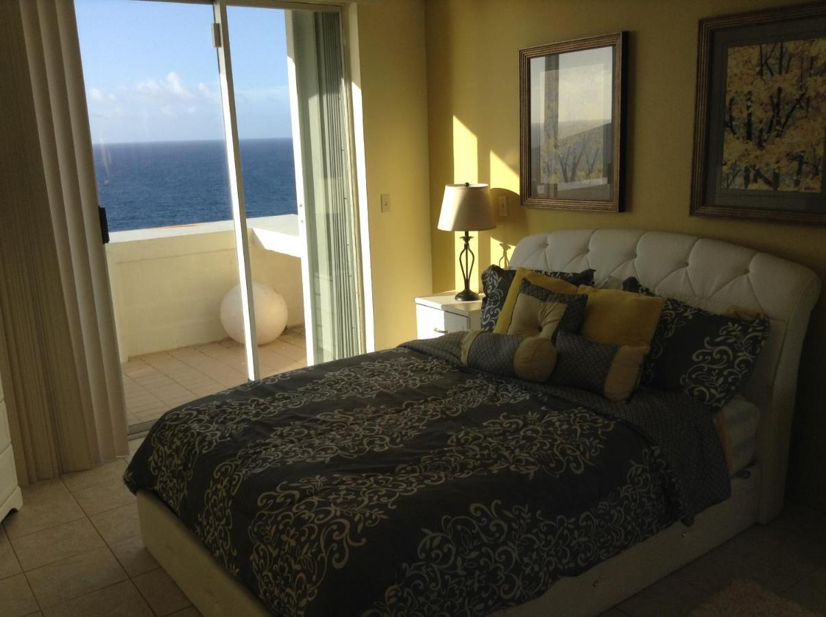 Oceanfront Home With Private Pool 타무닝 외부 사진